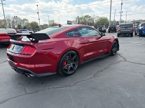Used 2020 Ford Mustang Shelby GT500 w/ Carbon Fiber Track Pack image 7
