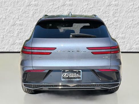 Used 2026 Genesis GV70 2.5T Advanced image 4