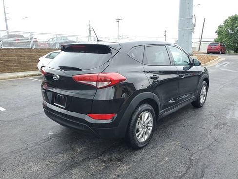 Used 2017 Hyundai Tucson SE FWD image 4