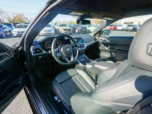 Used 2021 BMW 430i Convertible image 13