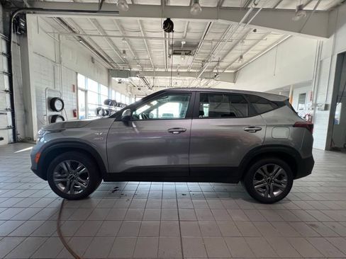 Used 2023 Kia Seltos LX AWD/4WD image 6