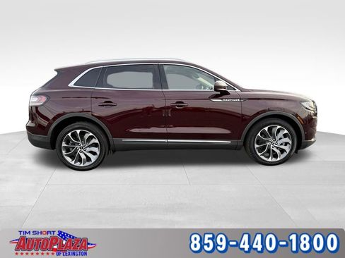 Used 2022 Lincoln Nautilus Reserve w/ Equipment Group 201A AWD/4WD image 10