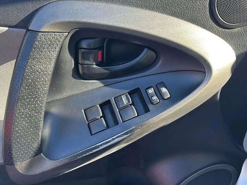 Used 2011 Toyota RAV4 2WD w/ 3rd Row image 10