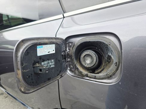 Used 2017 Acura MDX SH-AWD w/ Technology Package image 65