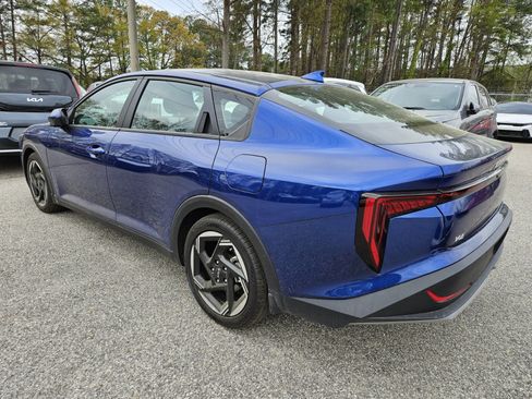 Used 2025 Kia K4 EX image 7