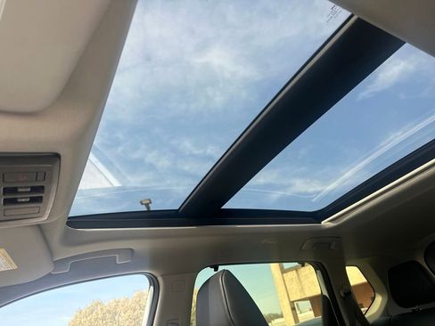 Certified 2024 Nissan Rogue SV w/ SV Premium Package image 24