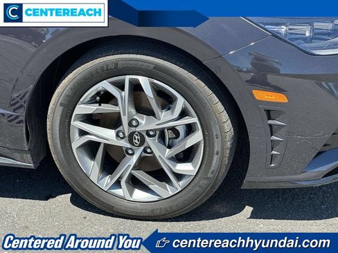 Used 2023 Hyundai Sonata SEL w/ Convenience Package FWD image 6