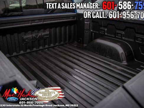Used 2024 GMC Sierra 1500 SLT w/ SLT Premium Plus Package image 8
