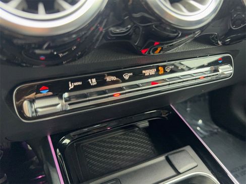 Used 2024 Mercedes-Benz EQB 250+ image 63