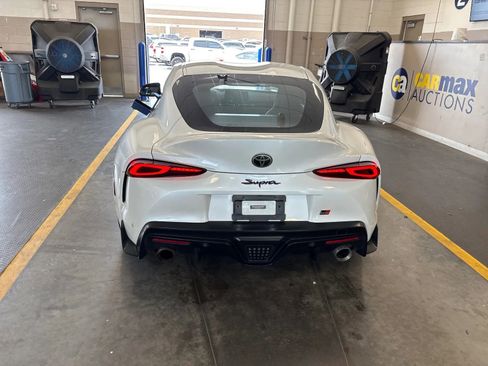 Used 2020 Toyota Supra Premium w/ Driver Assist Package RWD image 5