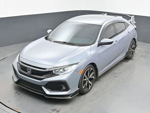 Used 2018 Honda Civic Sport image 15