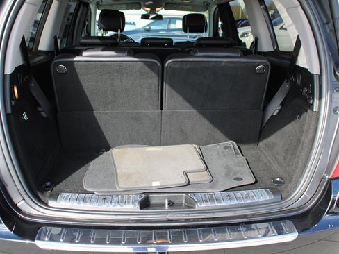 Used 2012 Mercedes-Benz GL 450 4MATIC image 39