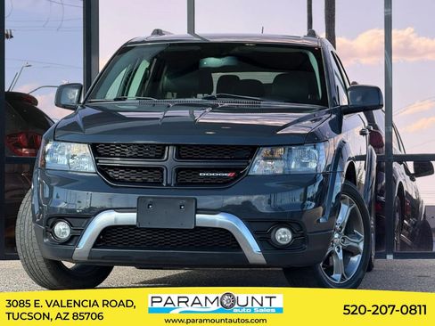 Used 2017 Dodge Journey Crossroad image 1