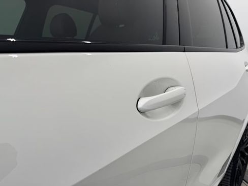 Used 2023 BMW X5 sDrive40i w/ M Sport Package RWD image 43