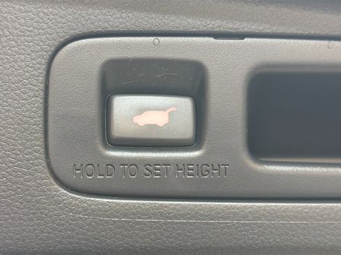 Used 2025 Honda CR-V EX-L image 31