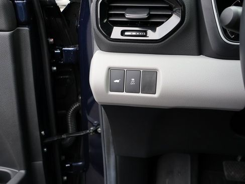 Certified 2025 Honda Pilot Touring image 31