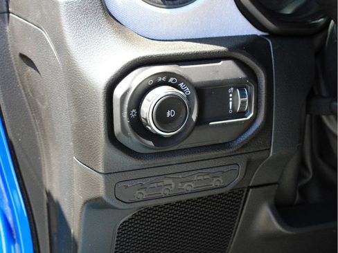 New 2026 Jeep Wrangler Unlimited Sport AWD/4WD image 15