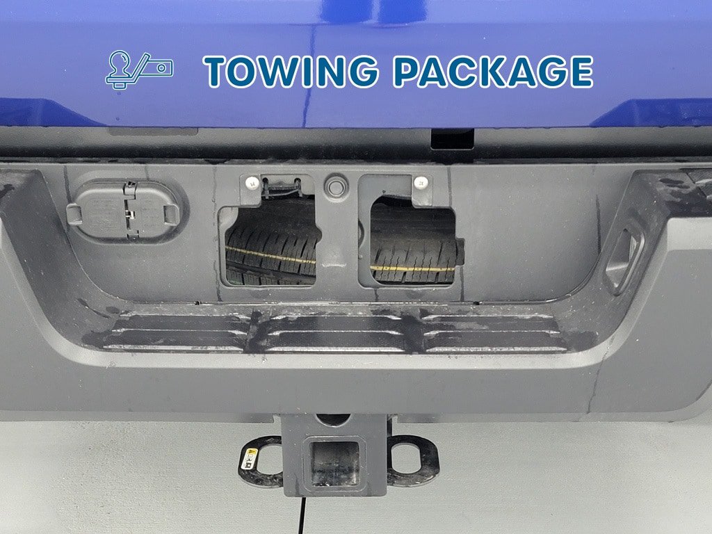 Used 2025 Toyota Tacoma SR5 AWD/4WD image 25
