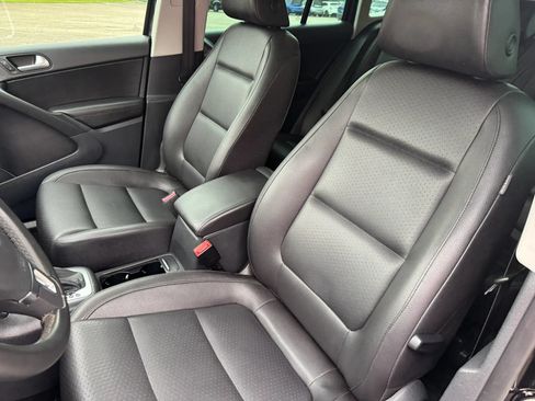 Used 2012 Volkswagen Tiguan S FWD image 15