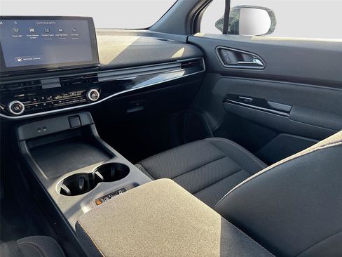 Used 2024 Honda Prologue EX image 25