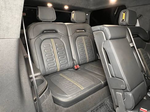 Used 2024 Rivian R1S Adventure AWD/4WD image 18