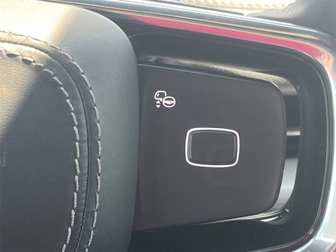 New 2025 Lincoln Navigator Reserve w/ Jet Appearance Package image 28