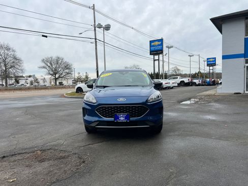 Used 2022 Ford Escape SE w/ Convenience Package image 9