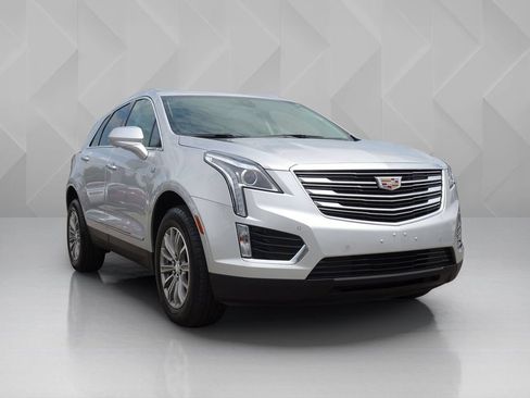 Used 2019 Cadillac XT5 Luxury AWD/4WD image 6