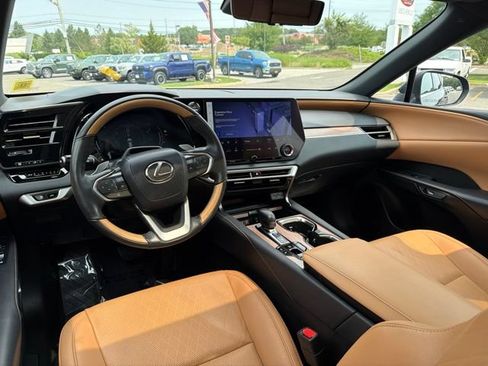Used 2024 Lexus RX 350 w/ Convenience Package AWD/4WD image 9