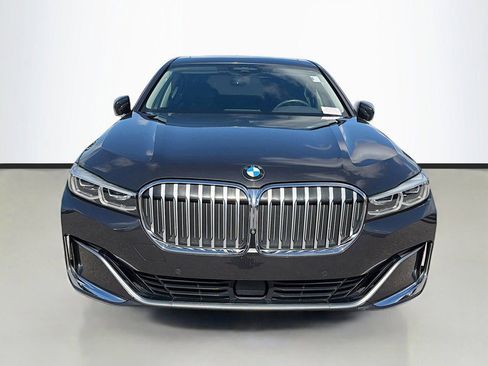 Used 2020 BMW 740i RWD image 9