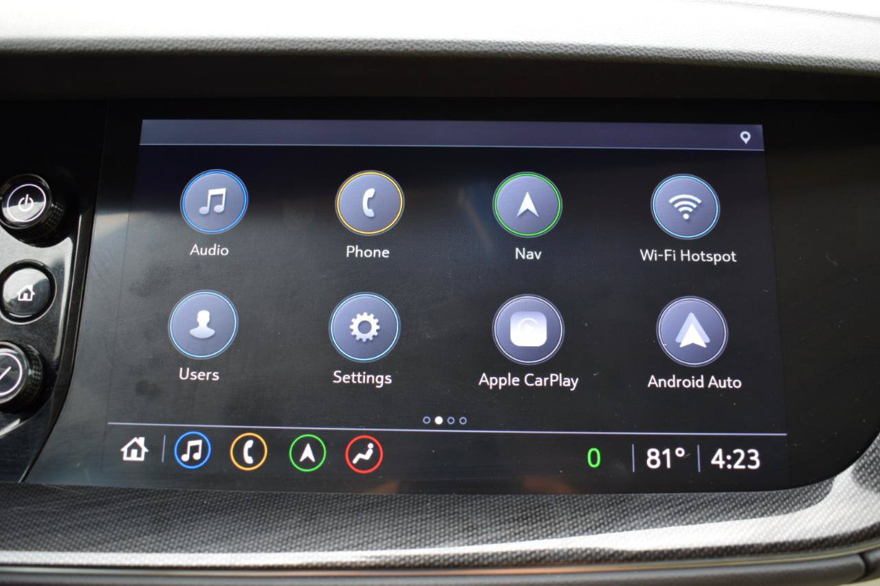 Used 2021 Buick Envision Essence w/ Technology Package I FWD image 28