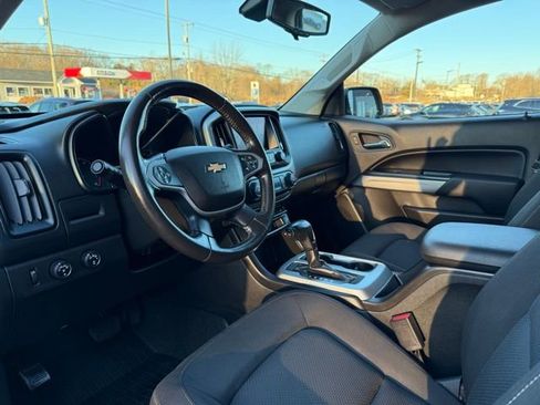 Used 2015 Chevrolet Colorado LT w/ LT Convenience Package image 11