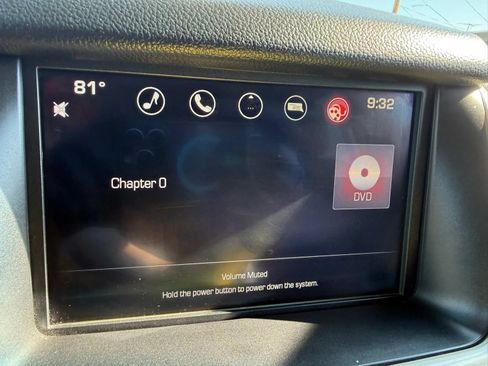Used 2016 GMC Yukon XL Denali w/ Open Road Package AWD/4WD image 17