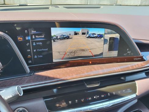 Used 2021 Cadillac Escalade Sport Platinum AWD/4WD image 30