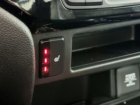 Used 2018 Honda Ridgeline RTL-T image 12