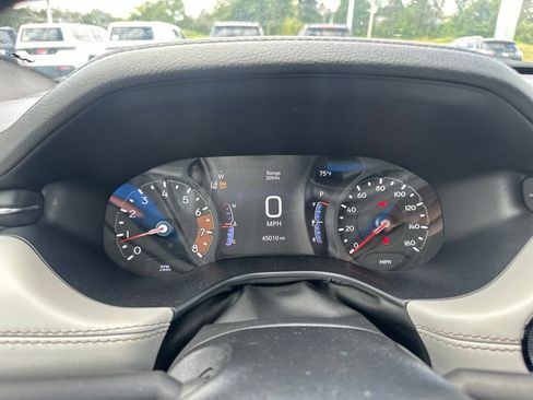 Used 2025 Jeep Compass Limited AWD/4WD image 14