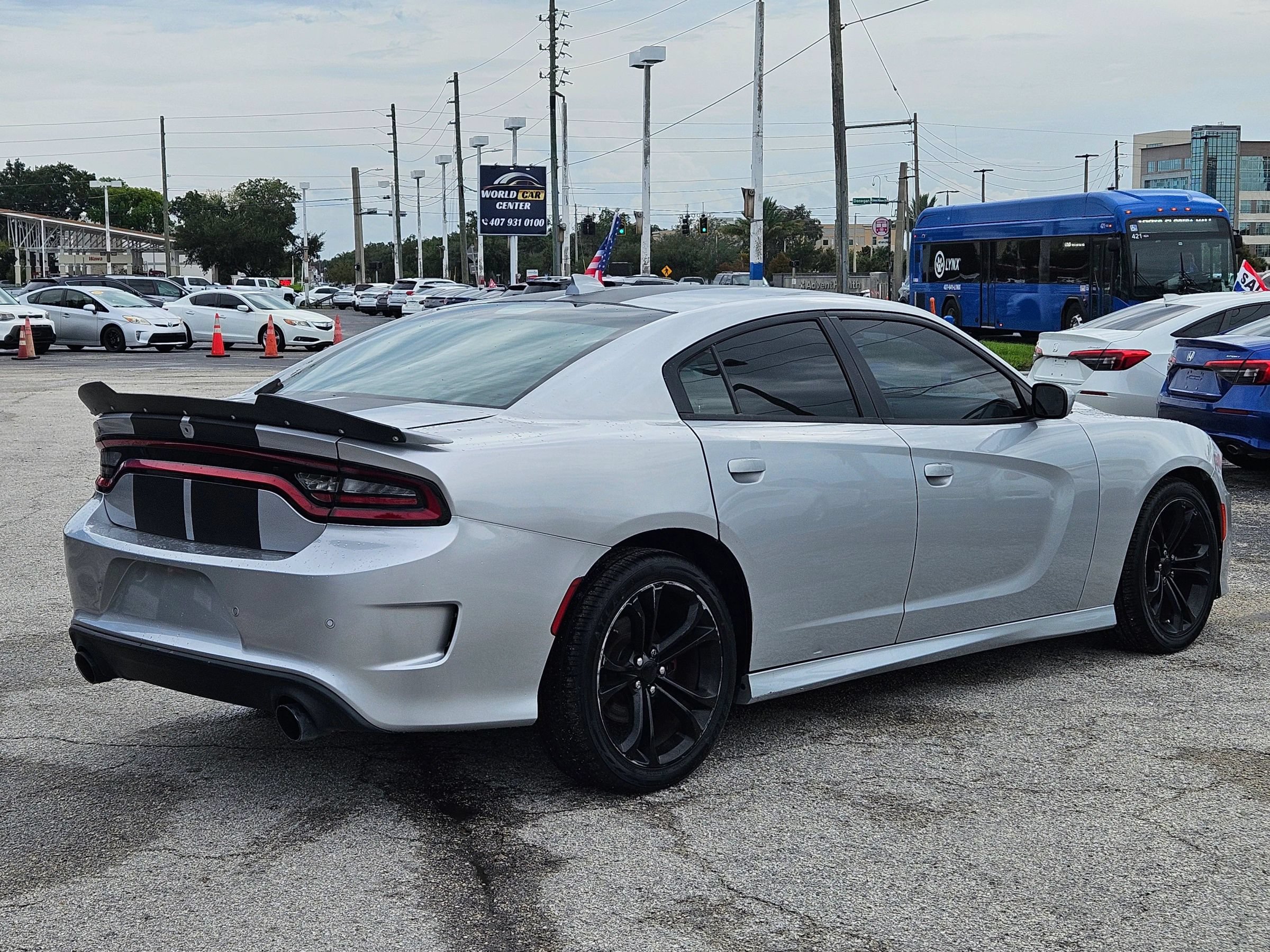 Used 2020 Dodge Charger R/T RWD image 7