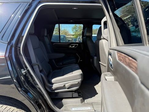 Used 2023 Chevrolet Tahoe Z71 w/ Z71 Off-Road Package image 29