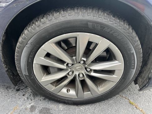 Used 2013 Lexus LS 460 AWD image 17