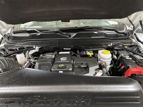 Used 2024 RAM 3500 SLT w/ Quick Order Package 2YG SLT image 23