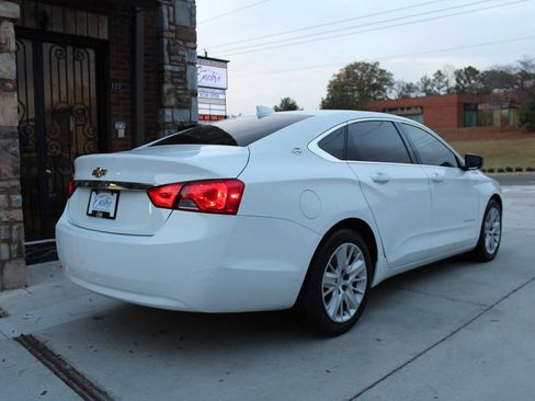 Used 2017 Chevrolet Impala LS image 4