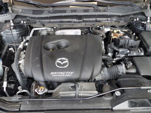 Used 2016 MAZDA CX-5 Touring image 11