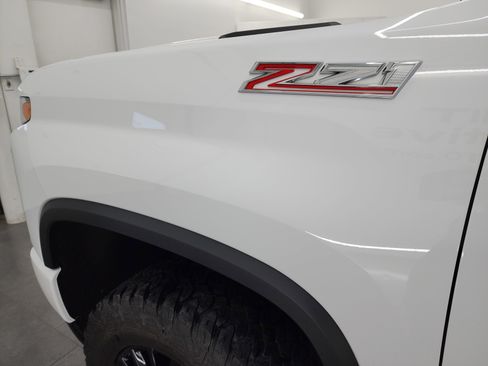 Used 2023 Chevrolet Silverado 2500 LT w/ Z71 Sport Edition image 33