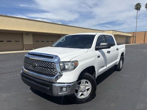Used 2020 Toyota Tundra SR5 AWD/4WD image 3