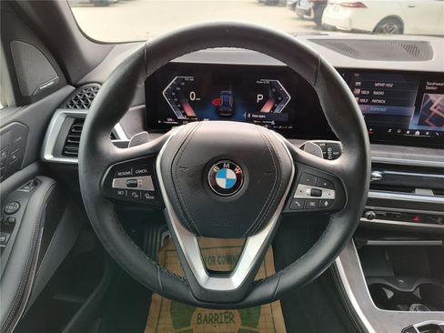 Certified 2024 BMW X5 sDrive40i image 16
