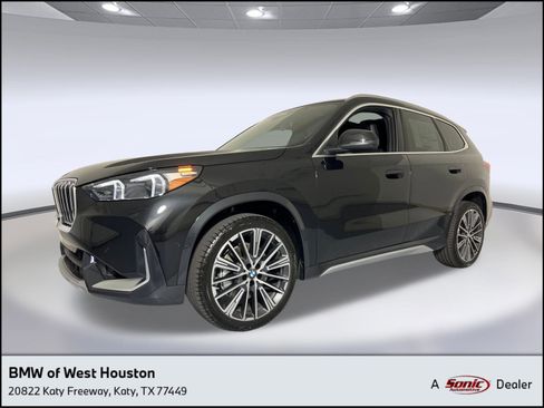Used 2026 BMW X1 xDrive28i w/ Technology Package image 1
