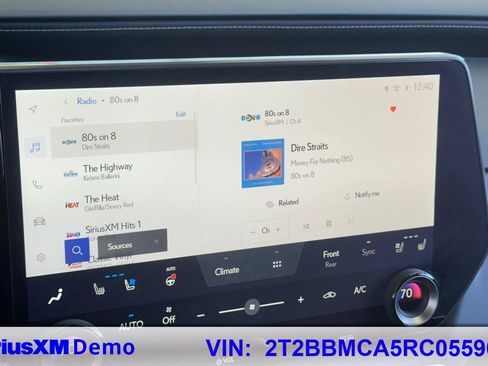 Used 2024 Lexus RX 350 image 28