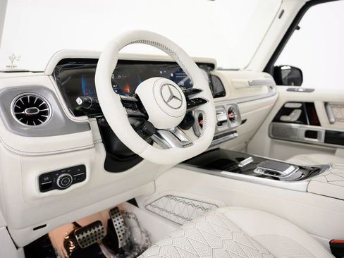Used 2025 Mercedes-Benz G 63 AMG 4MATIC image 35