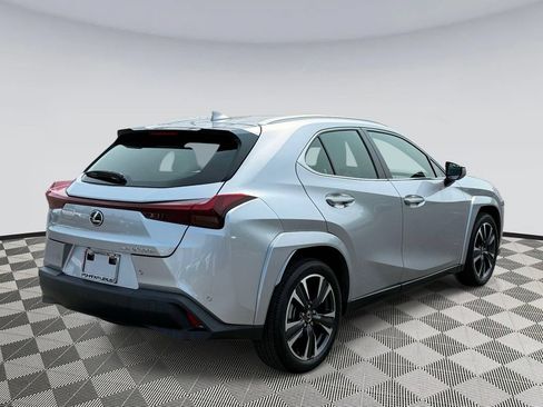 Used 2025 Lexus UX 300h AWD w/ Accessory Package (Z1) image 2