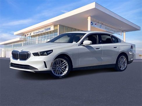 New 2025 BMW 530i image 24